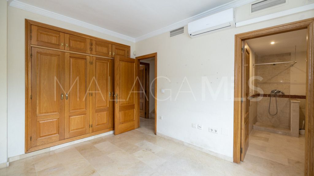 Chalet for sale in Golden Mile
