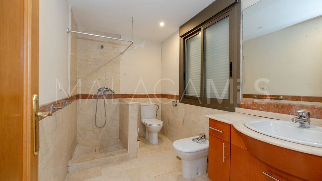 Chalet for sale in Golden Mile