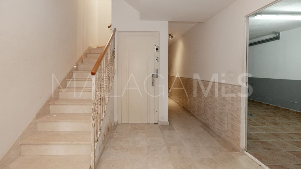 Chalet for sale in Golden Mile