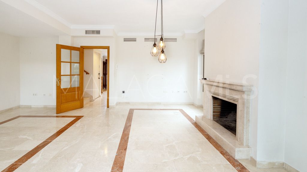 Chalet for sale in Golden Mile
