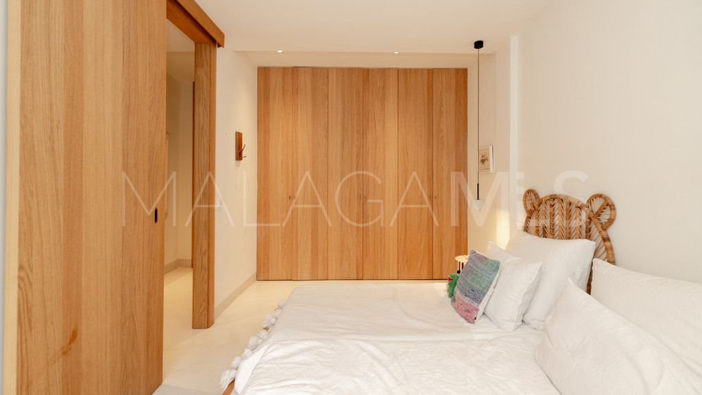 Buy chalet in Guadalmina Alta with 4 bedrooms