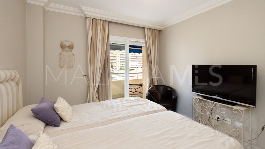 Buy apartment in Marbella - Puerto Banus with 2 bedrooms