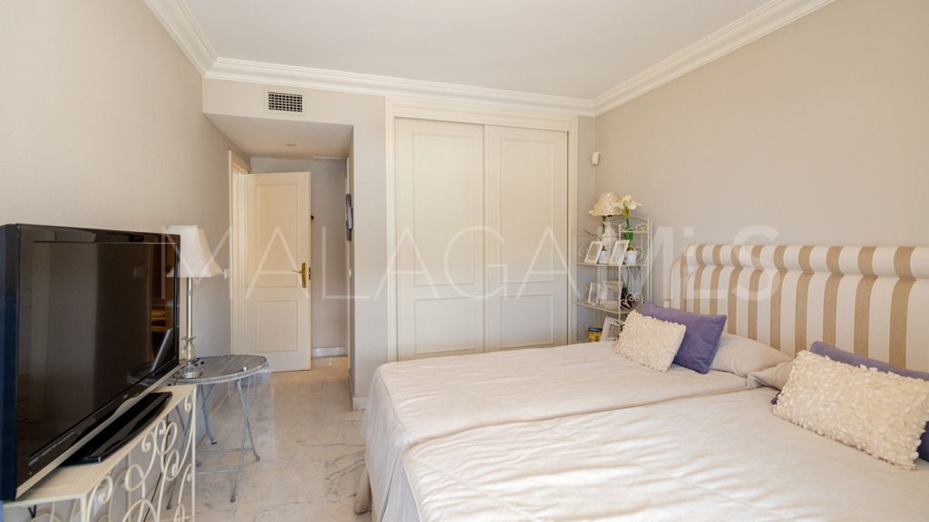 Buy apartment in Marbella - Puerto Banus with 2 bedrooms