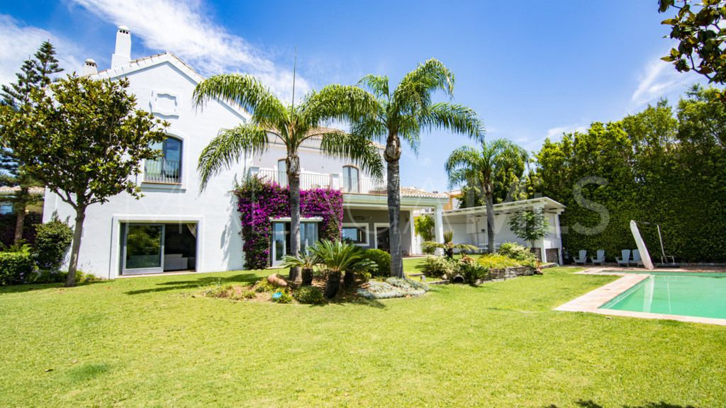 Villa for sale in San Pedro de Alcantara