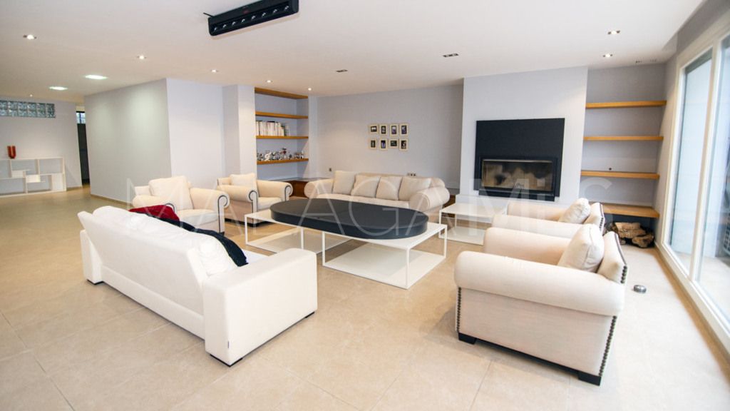 Villa for sale in San Pedro de Alcantara