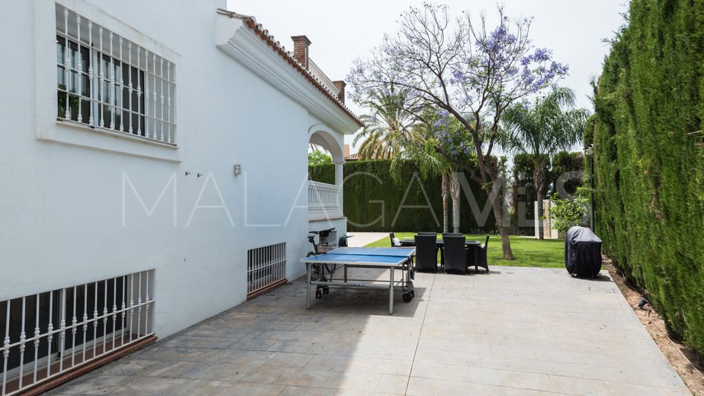 Chalet for sale in Nueva Andalucia