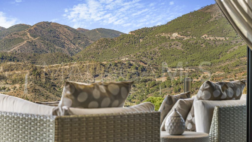 Villa for sale in La Zagaleta