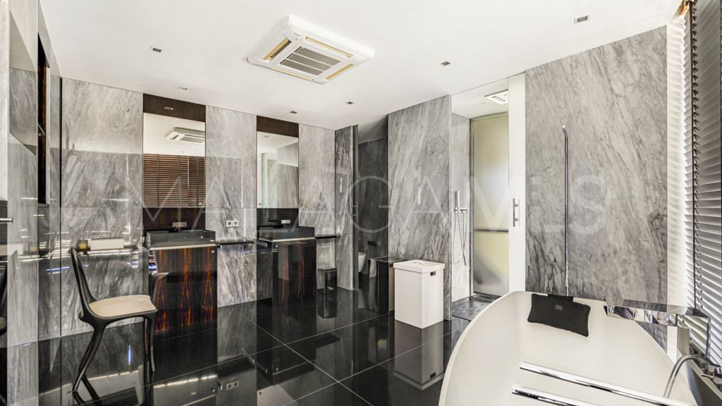 Villa for sale in La Zagaleta