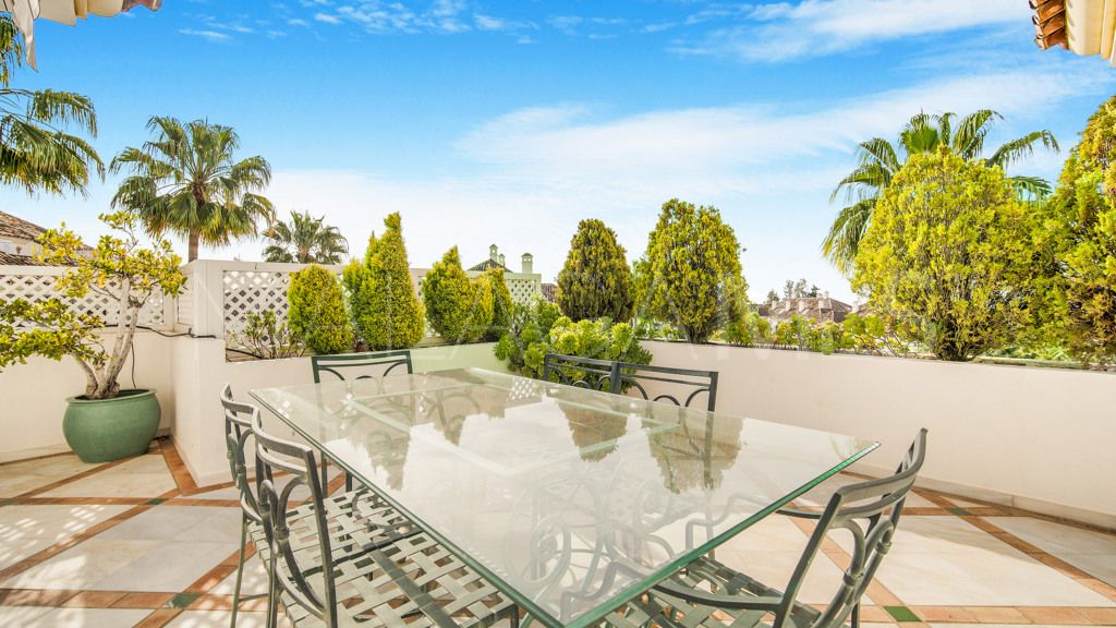 Se vende atico de 4 bedrooms in Golden Mile