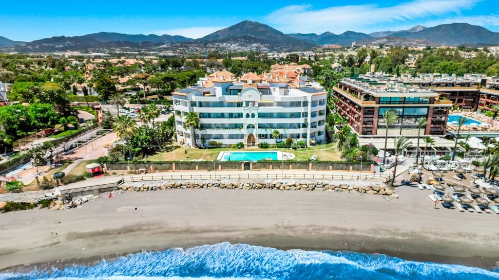 Lägenhet for sale in Nueva Andalucia