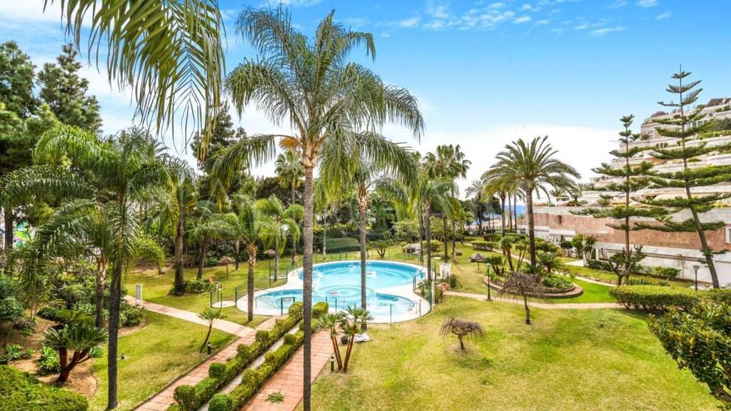 Wohnung for sale in Marbella - Puerto Banus