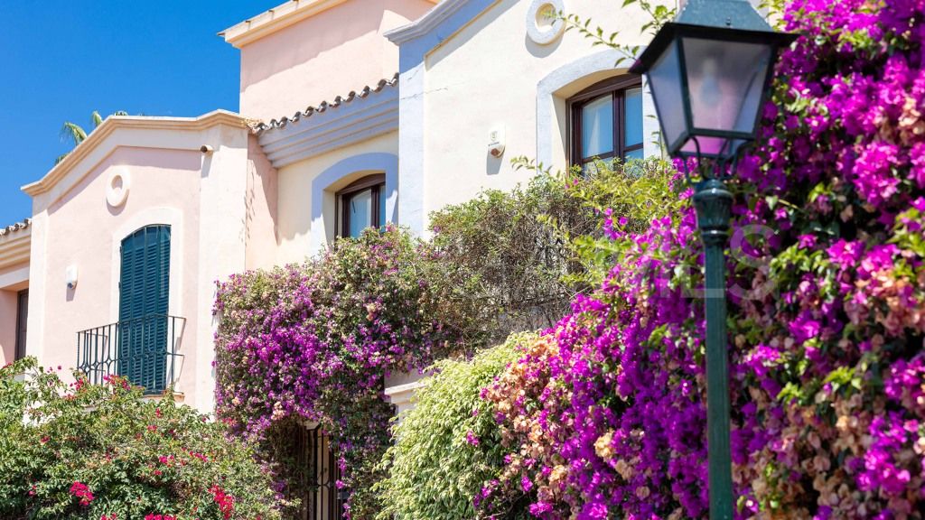 Chalet for sale in Guadalmina Alta