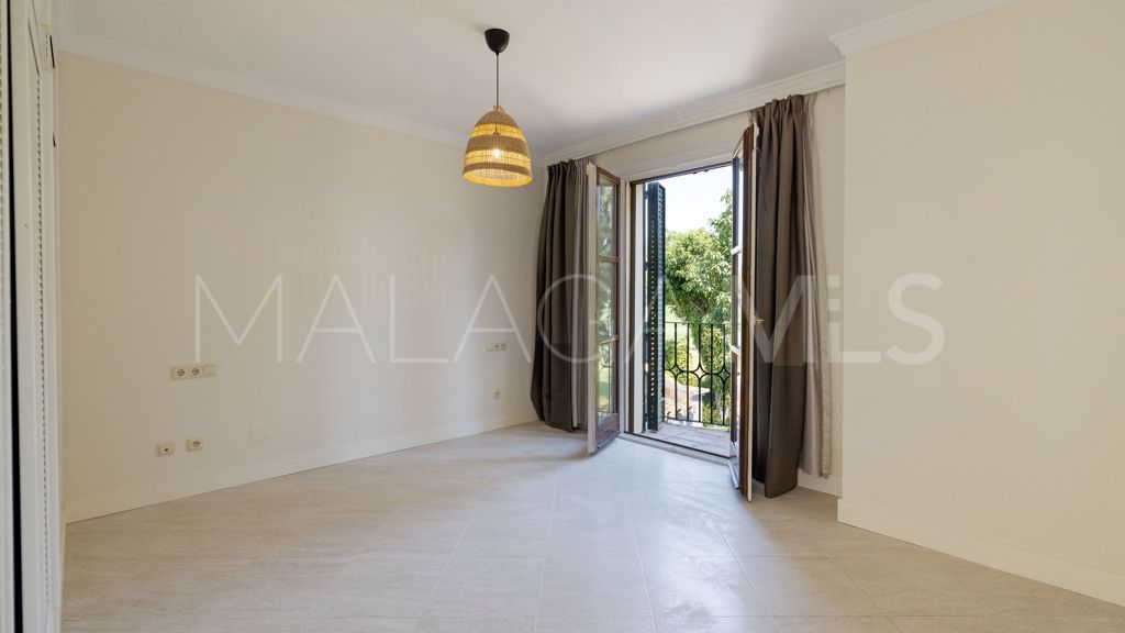 Chalet for sale in Guadalmina Alta