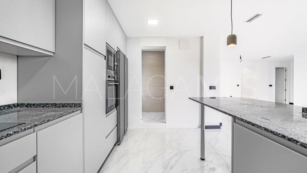 Wohnung for sale in Marbella - Puerto Banus