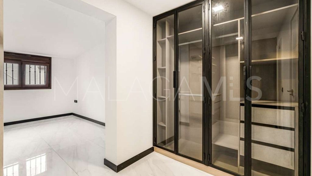 Wohnung for sale in Marbella - Puerto Banus