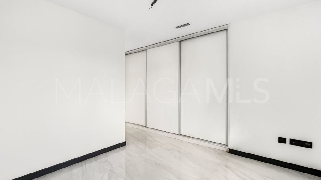 Wohnung for sale in Marbella - Puerto Banus