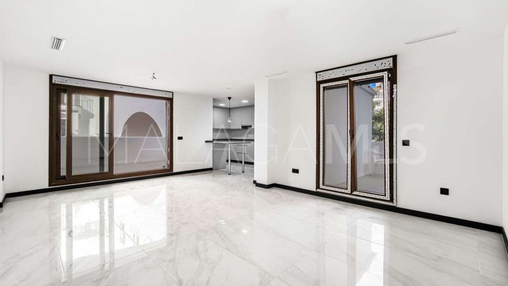 Wohnung for sale in Marbella - Puerto Banus