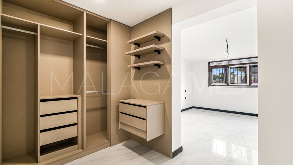 Wohnung for sale in Marbella - Puerto Banus