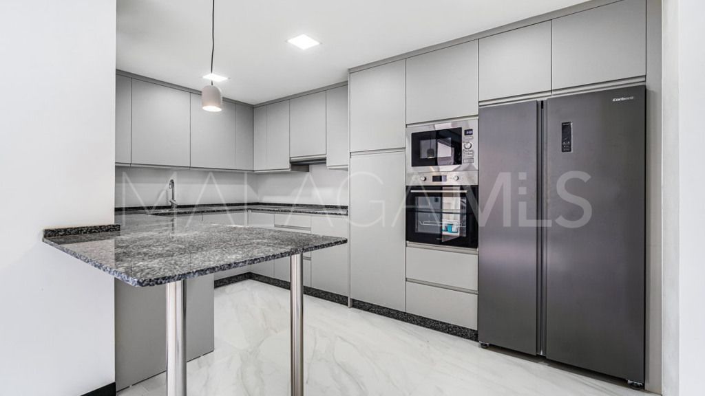 Wohnung for sale in Marbella - Puerto Banus