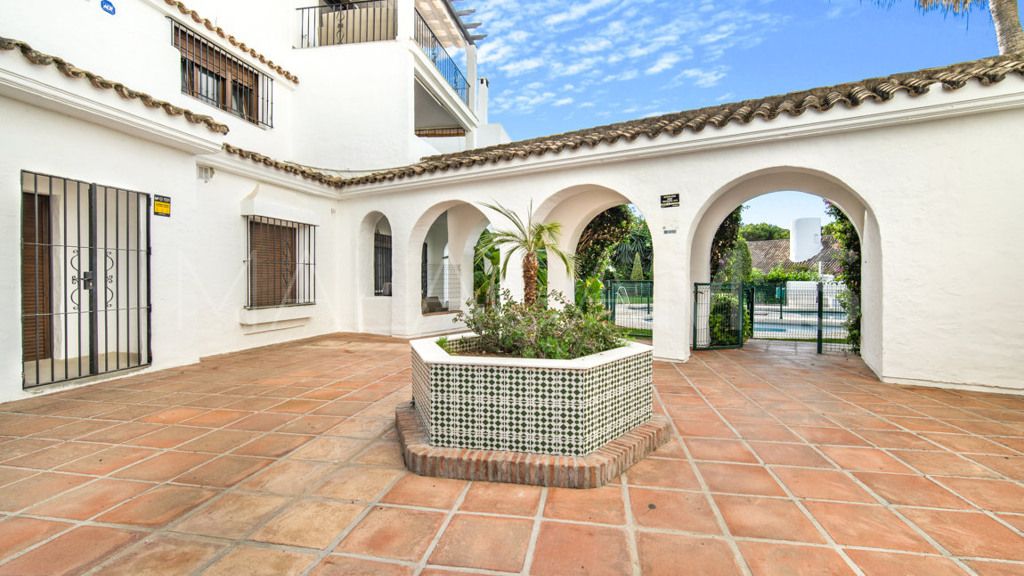 Wohnung for sale in Marbella - Puerto Banus
