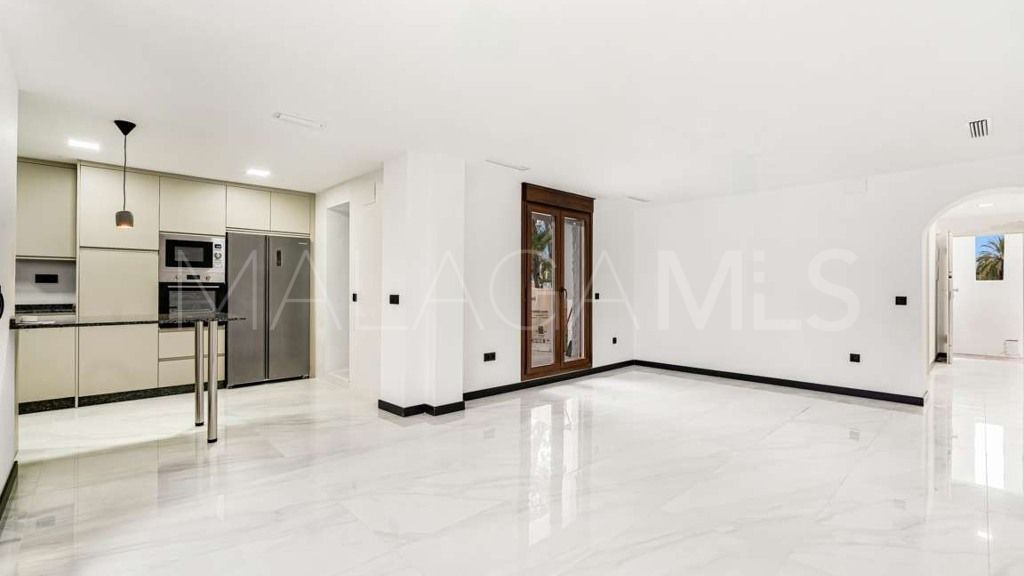 Wohnung for sale in Marbella - Puerto Banus