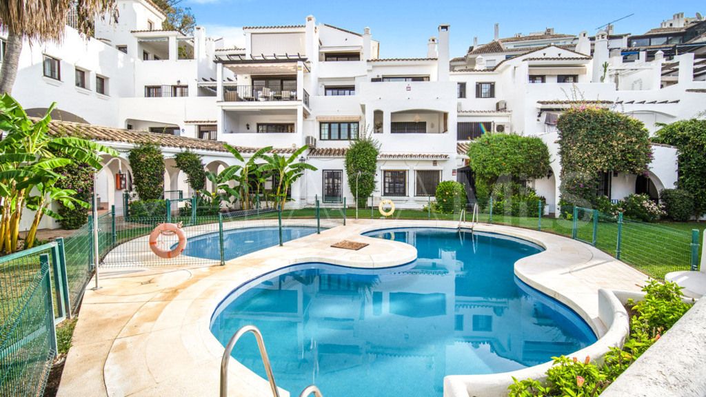 Wohnung for sale in Marbella - Puerto Banus