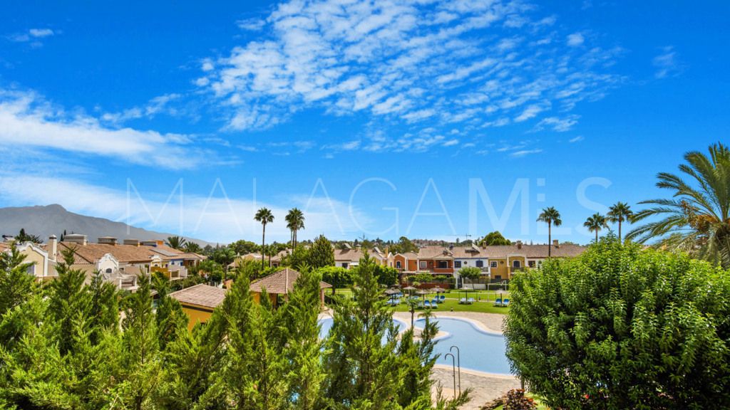 Villa for sale in Guadalmina Alta