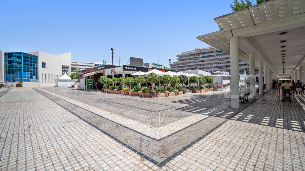 Commercial premises for sale in Marbella - Puerto Banus