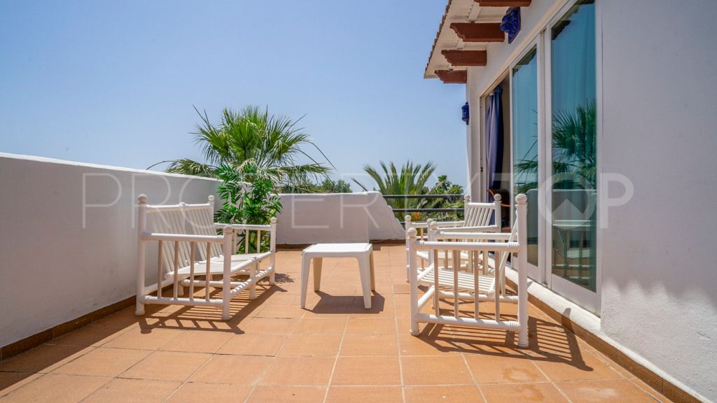 For sale 2 bedrooms penthouse in Costalita