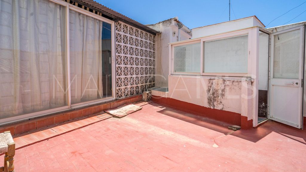 Chalet for sale in Estepona