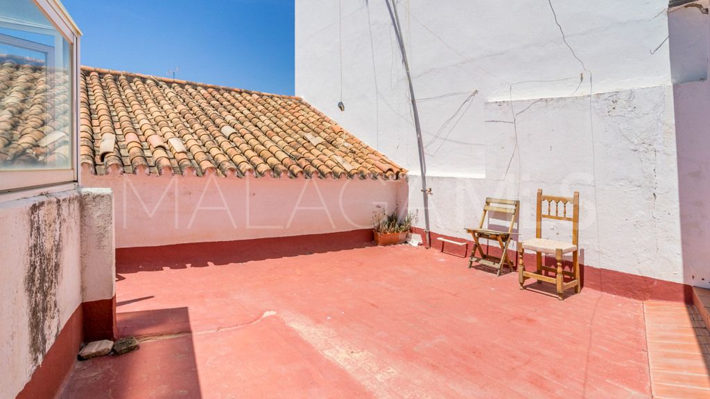 Chalet for sale in Estepona