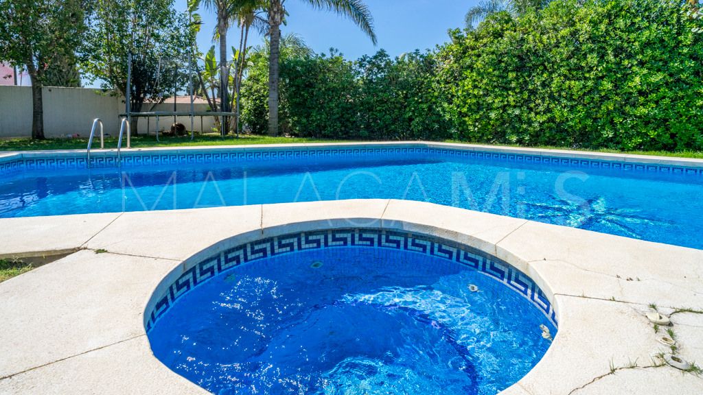 Chalet for sale in Benahavis