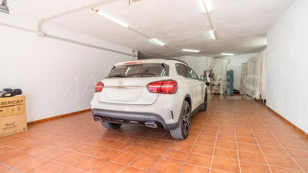 Chalet for sale in Benahavis
