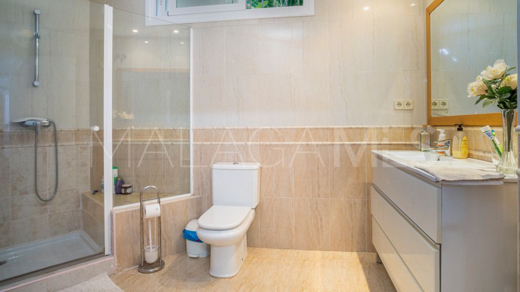 Chalet for sale in Benahavis