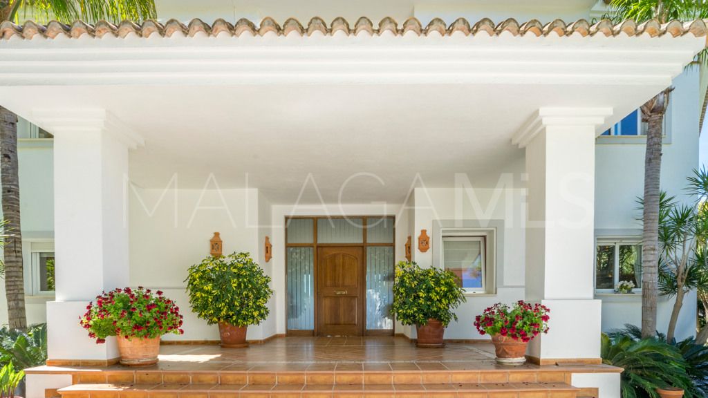 Chalet for sale in Benahavis