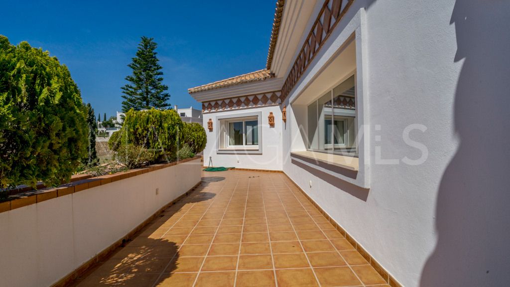 Chalet for sale in Benahavis