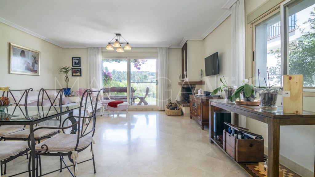 For sale Estepona Golf 4 bedrooms chalet