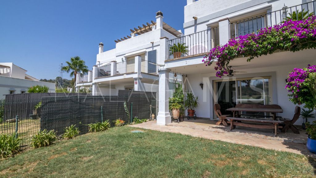 For sale Estepona Golf 4 bedrooms chalet