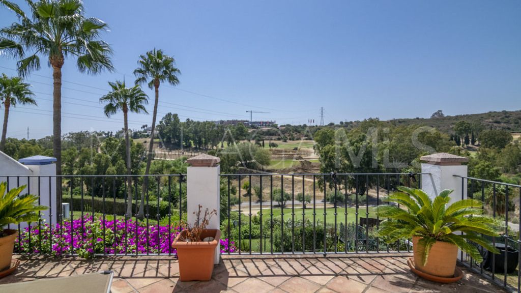 For sale Estepona Golf 4 bedrooms chalet