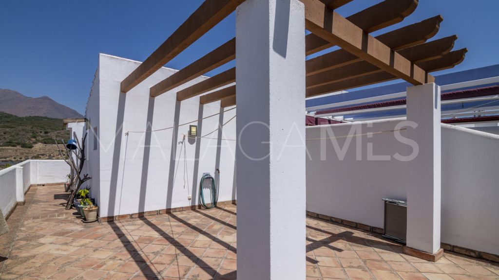 Chalet for sale in Estepona Golf