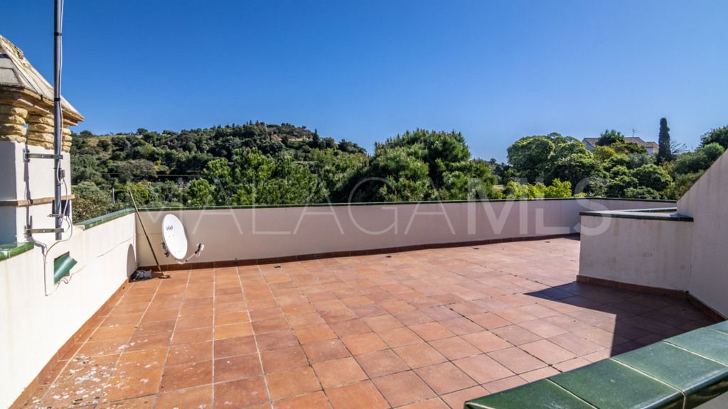 For sale 4 bedrooms chalet in New Golden Mile