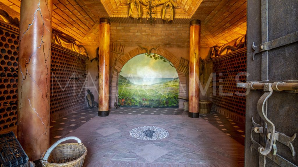 For sale 4 bedrooms chalet in New Golden Mile