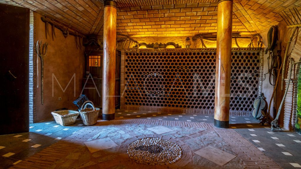 For sale 4 bedrooms chalet in New Golden Mile