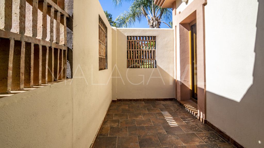 For sale 4 bedrooms chalet in New Golden Mile