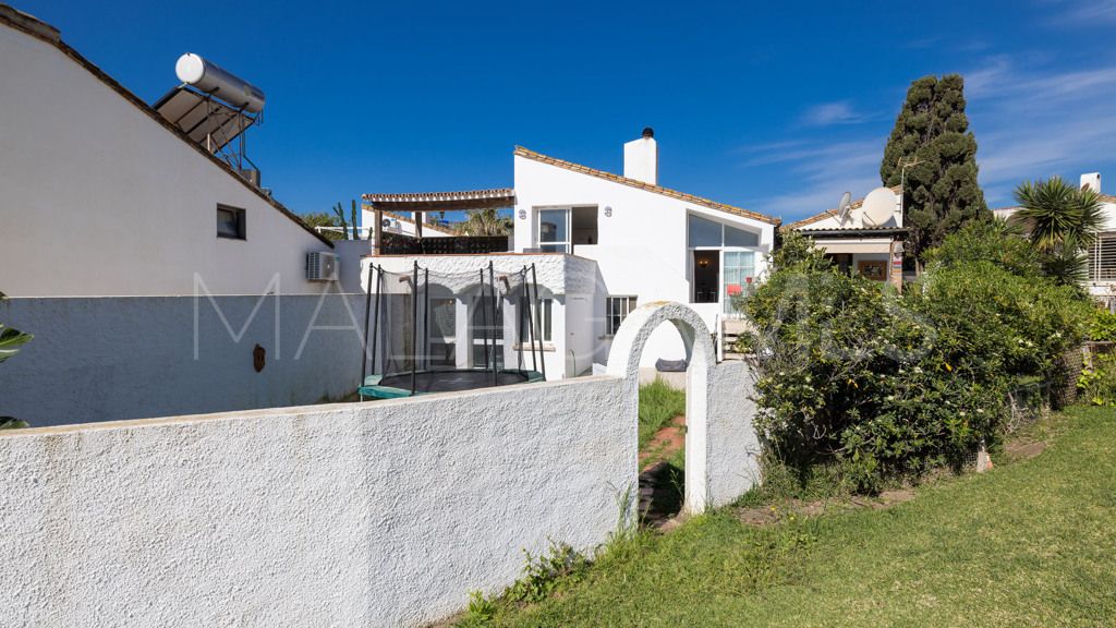 Chalet for sale in Bahia Dorada