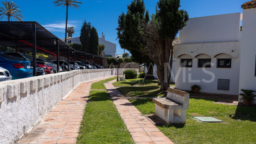 Chalet for sale in Bahia Dorada