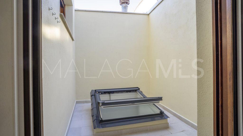 Chalet for sale in Estepona