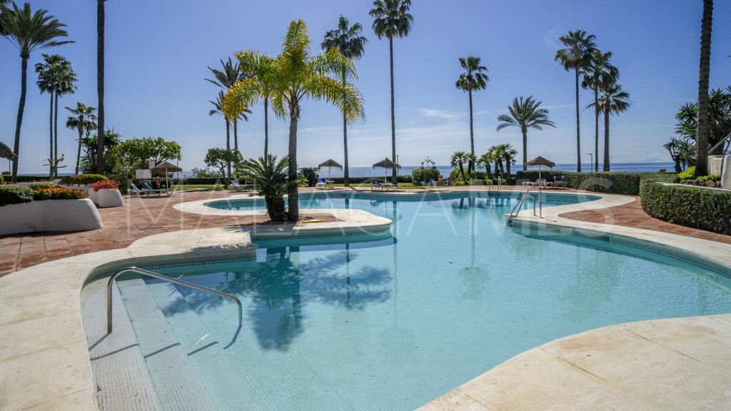 Lägenhet for sale in Alcazaba Beach
