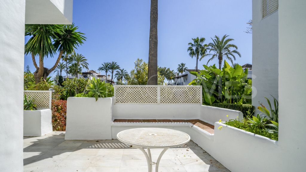 Lägenhet for sale in Alcazaba Beach