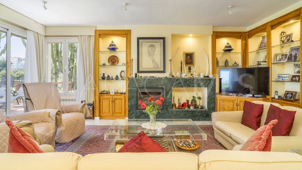 Chalet for sale in Benahavis
